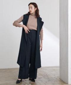ユアーズ 星玲奈コラボ ベルト付ノーカラーロングジレ ネイビー 美品