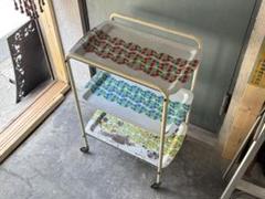 当時物 古いキッチンワゴン キャスター付き レトロポップ スチールトレイ