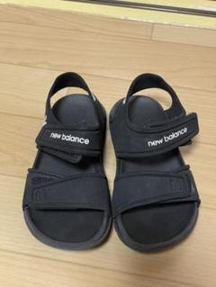 new balance サンダル　マジックテープ　ニューバランス