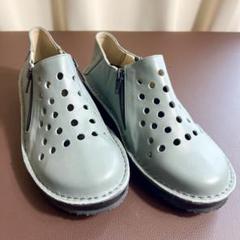 Doruche ドルチェパンチングスタッドレザーサンダルスニ－カ－