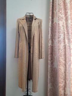 PLEATS PLEATS!　ベージュ ロングコート　サイズ3　イッセイミヤケ PLEATS PLEATS! ベージュ ロングコート サイズ3 イッセイミヤケ