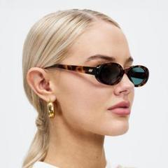 希少　人気　le specs ルスペックス　サングラス　キャットアイ　大屋夏南 2025年最新】大屋夏南 サングラスの人気アイテム - メルカリ