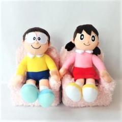 のび太＆しずかちゃん ぬいぐるみ ソファSサイズピンク付き ウェルカムスペース のび太＆しずかちゃん ぬいぐるみ ソファSサイズピンク付き