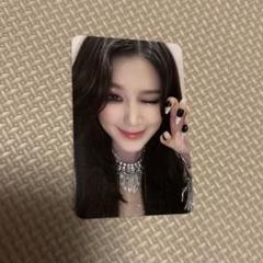 ウギ namil 特典 トレカ ラキドロ (G)I-DLE gidle 2 ② G)I-DLE gidle ウギ 特典 トレカ まとめ売り - メルカリ