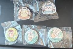 ちいかわ　くら寿司　マグネット＆缶バッジ　5点セット