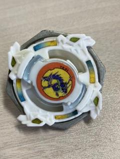 爆転シュートベイブレード　ドラグーングリップアタッカー　限定ガンメタバージョン Yahoo!オークション -「ドラグーングリップアタッカー