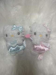 サンリオ　夢見るエンジェル　キティ　ぬいぐるみ　ピンク　ブルー