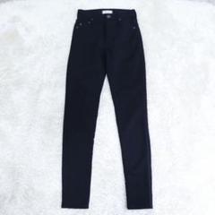 美品YANUK　現行モデル　パトリシア　ブラック　スキニーデニム　W21