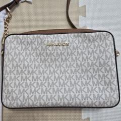 MICHAEL KORS MKロゴショルダーバッグ - メルカリ