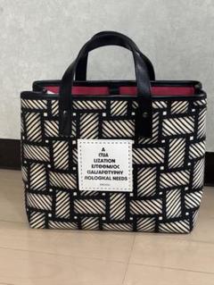 新品未使用☆限定イントキシック ヌエール別注 トートバッグ レザー アイボリー 限定イントキシック ヌエール別注 トートバッグ レザー アイボリー