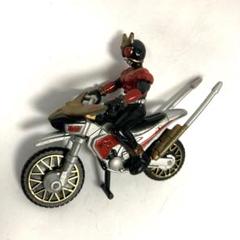 仮面ライダークウガ キャラウィール ホットウィール トライ