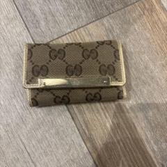 GUCCI ブラウンレザーキーケース 使用感あり