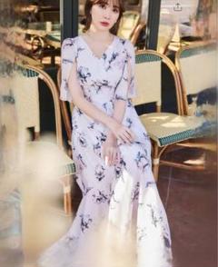 新品未使用 Herlipto Rose Bouquet Dress