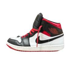 NIKE エアジョーダン 1 mid Gym Red ジムレッド