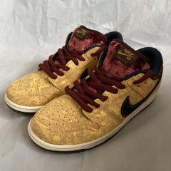 Nike SB Dunk Low Pro “City of Cinema”のサムネイル