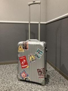 RIMOWAリモワトパーズ35リットルused二輪ジュラルミン RIMOWAリモワトパーズ35リットルused二輪ジュラルミン - メルカリ