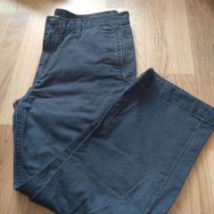 Gap ＊メンズ＊79＊ネイビー＊綿100%＊八分丈？パンツのサムネイル