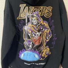 ウォーレンロータス Lakers グラフィックフード付きスウェット　2022 2025年最新】ウォーレンロータス warren lotasの人気アイテム