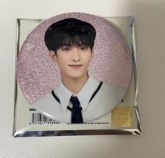 SEVENTEEN セブチHOLIDAY JAPAN ペンミ ドギョム 缶バッジ SEVENTEEN HOLIDAY ペンミ 缶バッジ DK ドギョム - メルカリ