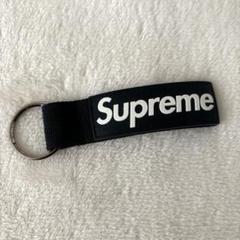 Supreme Webbing Keychainのサムネイル