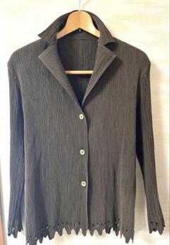 美品 ISSEY MIYAKE プリーツジャケット ロング丈 アーガイル 厚手 美品 ISSEY MIYAKE プリーツジャケット ロング丈 アーガイル 厚手
