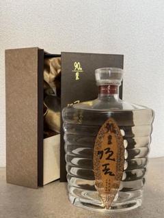 【霧島酒造 レア酒 古酒 まとめ売り】順吉 90周年記念 特別蒸留 熟成貯蔵 楽天市場】焼酎 霧島酒造創業九十周年記念【順吉】900ml 33