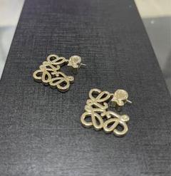 LOEWE 人魚モチーフ ピアス