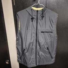BEAMS ナイロンベスト Mサイズ