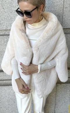 2025年最新】JENNE ファーケープの人気アイテム - メルカリ