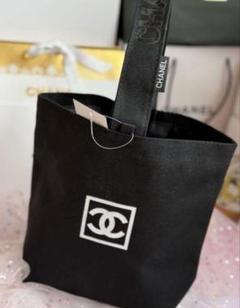 CHANEL ノベルティ　トートバッグ　エコバッグ　バッグ　黒　ラスト　限定 CHANEL - CHANELノベルティーbagエコバッグの通販 by namiii's