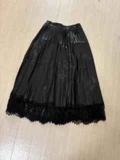 ZARA フェイクレザーレース付き　プリーツスカート
