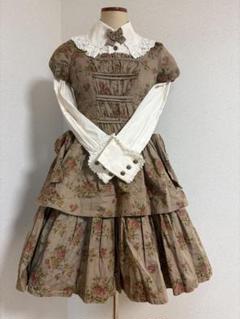 ヴィクトリアンメイデン ケープ付き フリル ドレスワンピース 楽天市場】Victorian maiden / ロイヤルフリルドールドレス