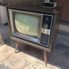 日立 CN-93T 足つきブラウン管テレビ