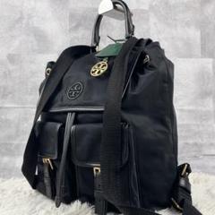 極美品 トリーバーチ ナイロン バックパック ペリー ロゴ金具 チャーム 黒