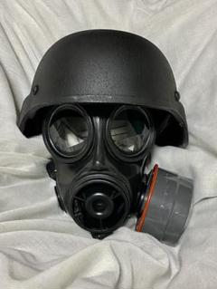 【値下げ】レア・希少 イギリス軍S10ガスマスク アメリカ製実物ヘルメット 値下げ】レア・希少 イギリス軍S10ガスマスク アメリカ製実物