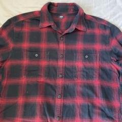 ユニクロ チェックネルシャツ RED×BLKオンブレシャドー