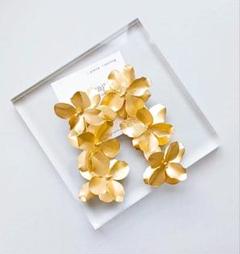 【再販】マットゴールド フラワー ピアス イヤリング ブライダル ハンドメイド