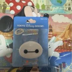 ディズニーランド　ベイマックス　Tシャツ（M）　光るバングル ディズニーランド ベイマックス Tシャツ（M） 光るバングル