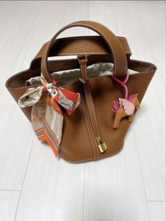 本革　ブラウン　ホースチャーム&スカーフ付きバッグ　美品♡