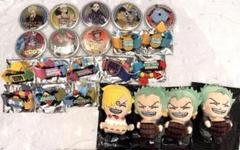 USJ ONE PIECE(ワンピース) 缶バッジ　ブレスレット等まとめ売り USJ ONE PIECE(ワンピース) 缶バッジ ブレスレット等まとめ売り