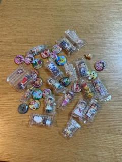 ☆お買い得　人気　美品　ぺこちゃんキーホルダー&ピンバッジ　おまとめ　送料無料！