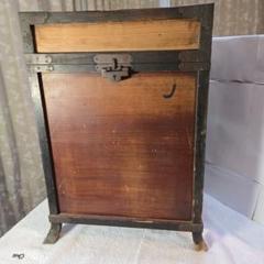 鎧櫃　外鍵付　背負箪笥　武具　刀剣　千両箱　鋏箱　甲冑箱　兜箱　江戸時代 鎧櫃 外鍵付 背負箪笥 武具 刀剣 千両箱 鋏箱 甲冑箱 兜箱 江戸