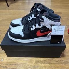 JORDAN 1 MID GS BLACK,CHILE RED,WHITE