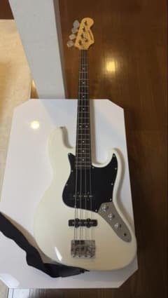 【美品】 セルダー ホワイト エレキ ジャズ ベース バック 説明書 付き 美品】 セルダー ホワイト エレキ ジャズ ベース バック 説明書