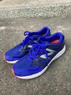 【美品】ニューバランス Fresh Foam ランニングシューズ青 28.0cmのサムネイル