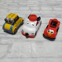トミカ ミニカー　スヌーピー　ミニオン　マリオ　全61台　ディスプレイケース付 トミカ ミニカー スヌーピー ミニオン マリオ 全61台