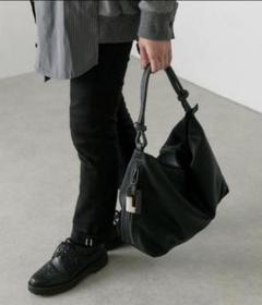 【美品】パピヨネ　樹脂パーツ　バンダナ柄 ショルダーバッグ 中型 セール】《累計販売5万個突破！/WEB限定カラーあり》 ショルダー