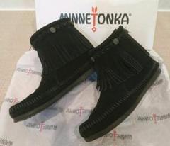 MINNETONKA 靴 ブラック