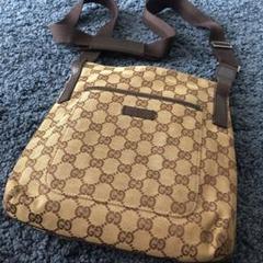 GUCCI グッチ ショルダーバッグ