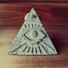 ②Eye of Providence　置物　文鎮　ヴィンテージ　フリーメーソン